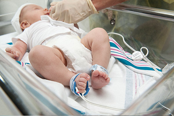 Caméra bébé FosBaby P1 Rose, sondes température, son et mouvement